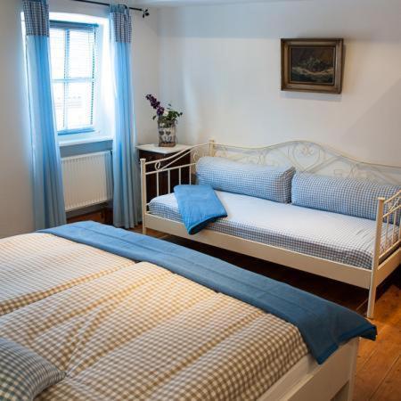 Goldgemaeuer Appartements Ochsenfurt Szoba fotó